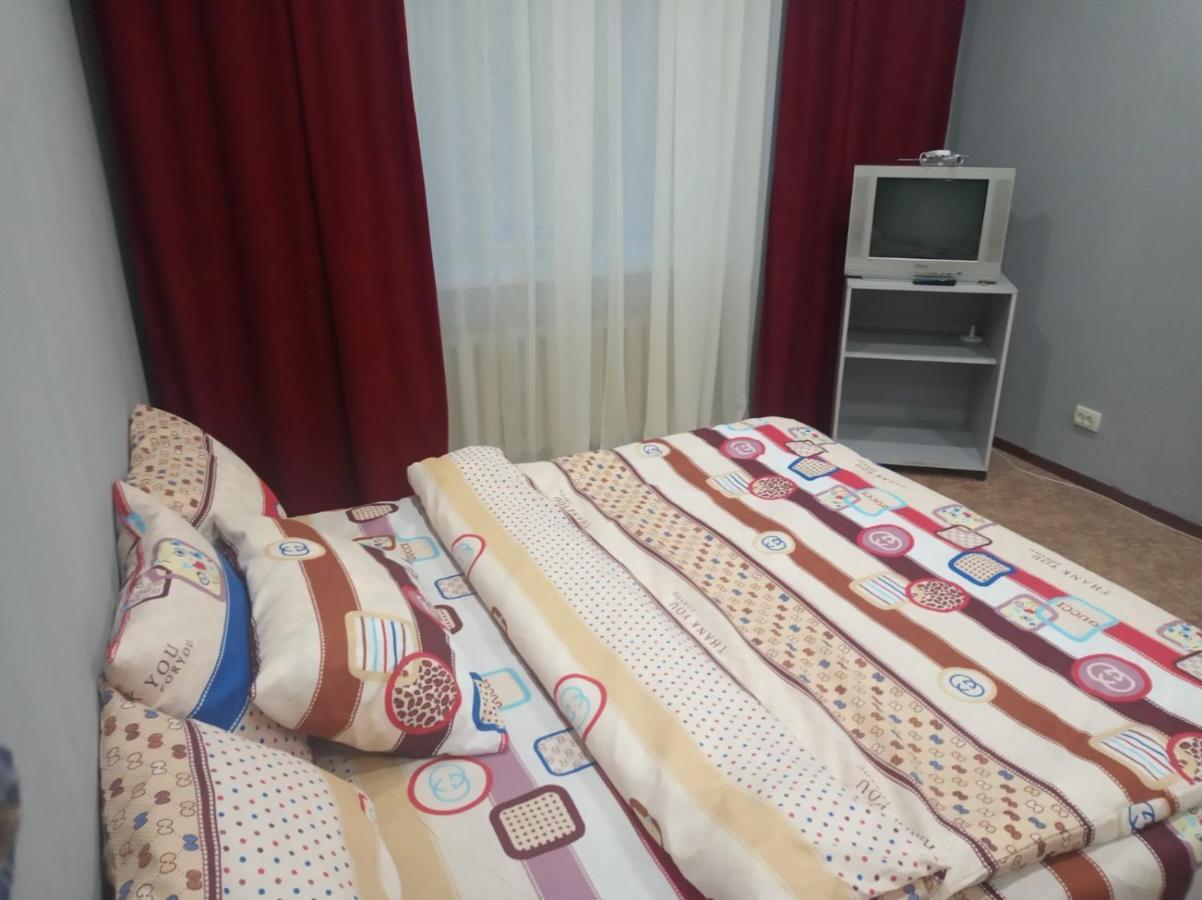 Уютная, Просторная Квартира, Рядом С Пр. Воронцова 第聂伯罗彼得罗夫斯克 外观 照片
